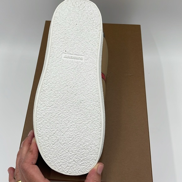 Burberry archive beige size 39 brand new inbox slip on - Picture 8 of 14